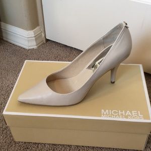 MICHAEL Michael Kors Pumps
